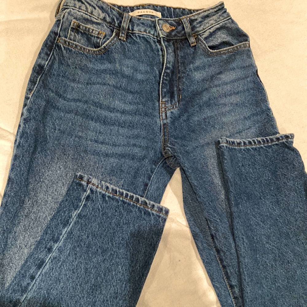 Mom jeans